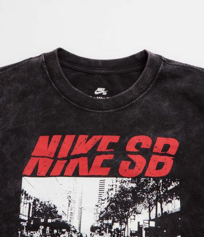 Nike SB Pushing Graphic T-Shirt - Black