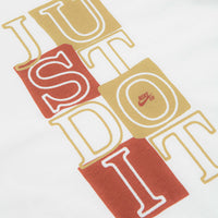 Nike SB Remake JDI T-Shirt in Summit White thumbnail