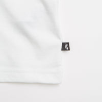 Nike SB Remake JDI T-Shirt in Summit White thumbnail
