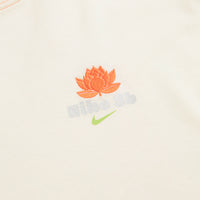 Nike SB TNY T-Shirt - Coconut Milk thumbnail