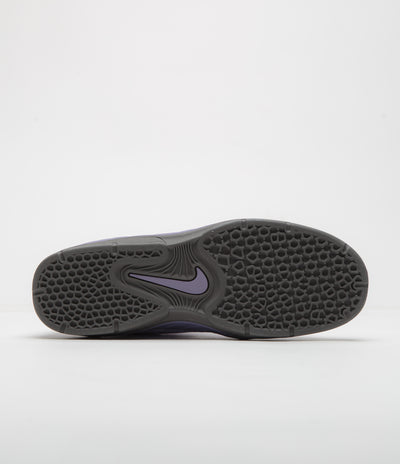 Nike SB Vertebrae Shoes in Hydrangeas and Medium Ash and Dusty Amethyst