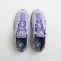 Nike SB Vertebrae Shoes in Hydrangeas and Medium Ash and Dusty Amethyst thumbnail