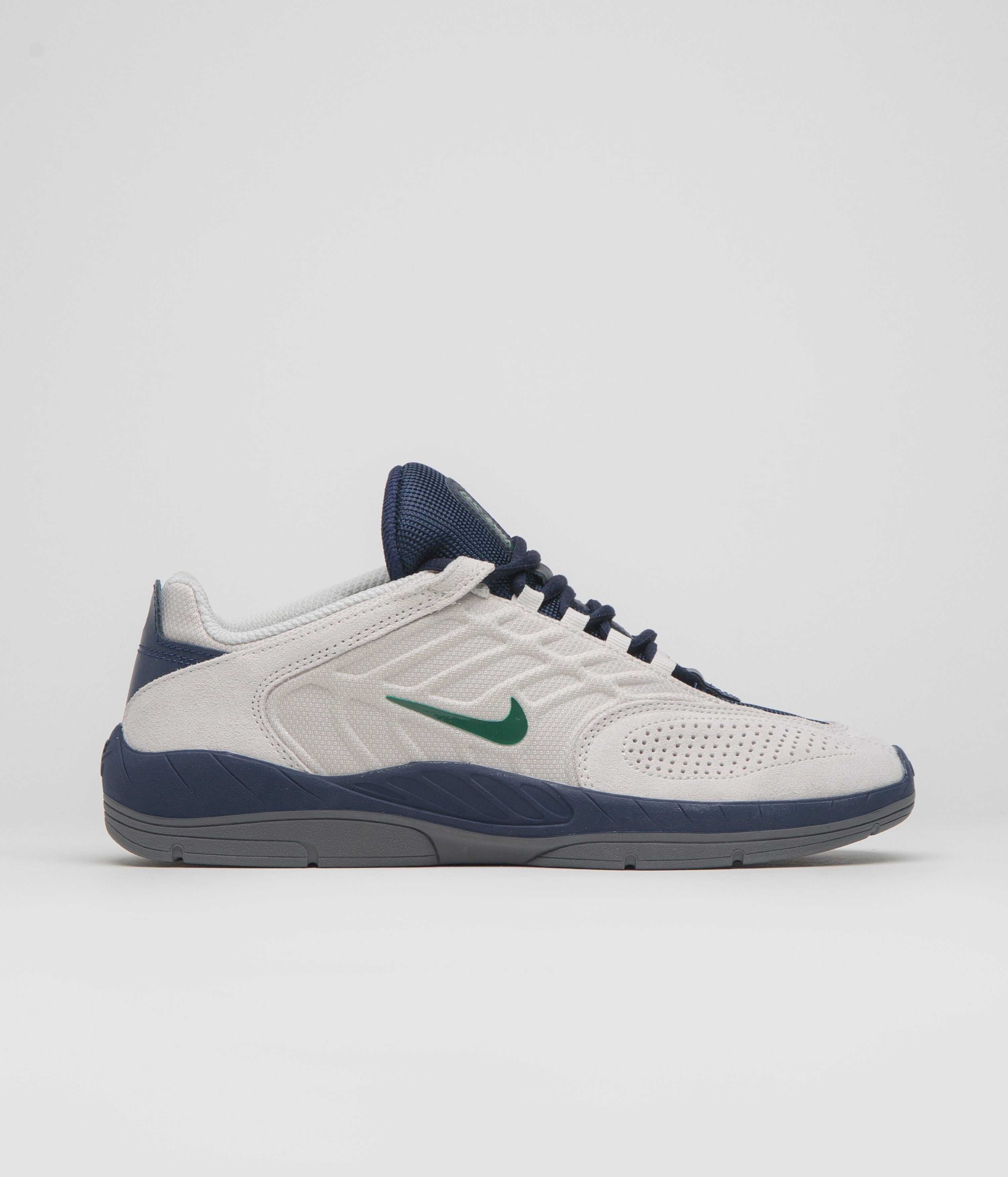 Nike SB Vertebrae Shoes in Light Bone and Fir and Midnight Navy - Obsidian