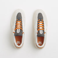 Nike SB Vertebrae Shoes - Summit White / Monarch - Phantom thumbnail