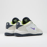 Nike SB Vertebrae Shoes - Summit White / Persian Violet thumbnail