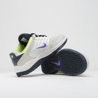 Nike SB Vertebrae Shoes - Summit White / Persian Violet thumbnail