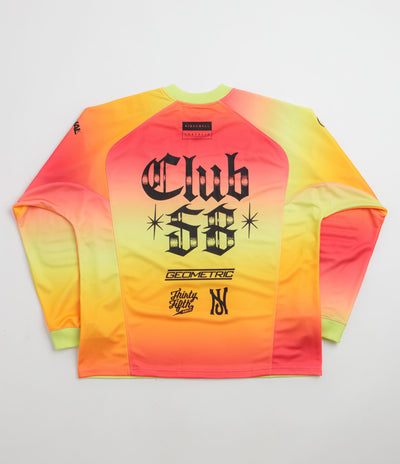 Nike SB World Cup Long Sleeve Jersey in Hyper Pink