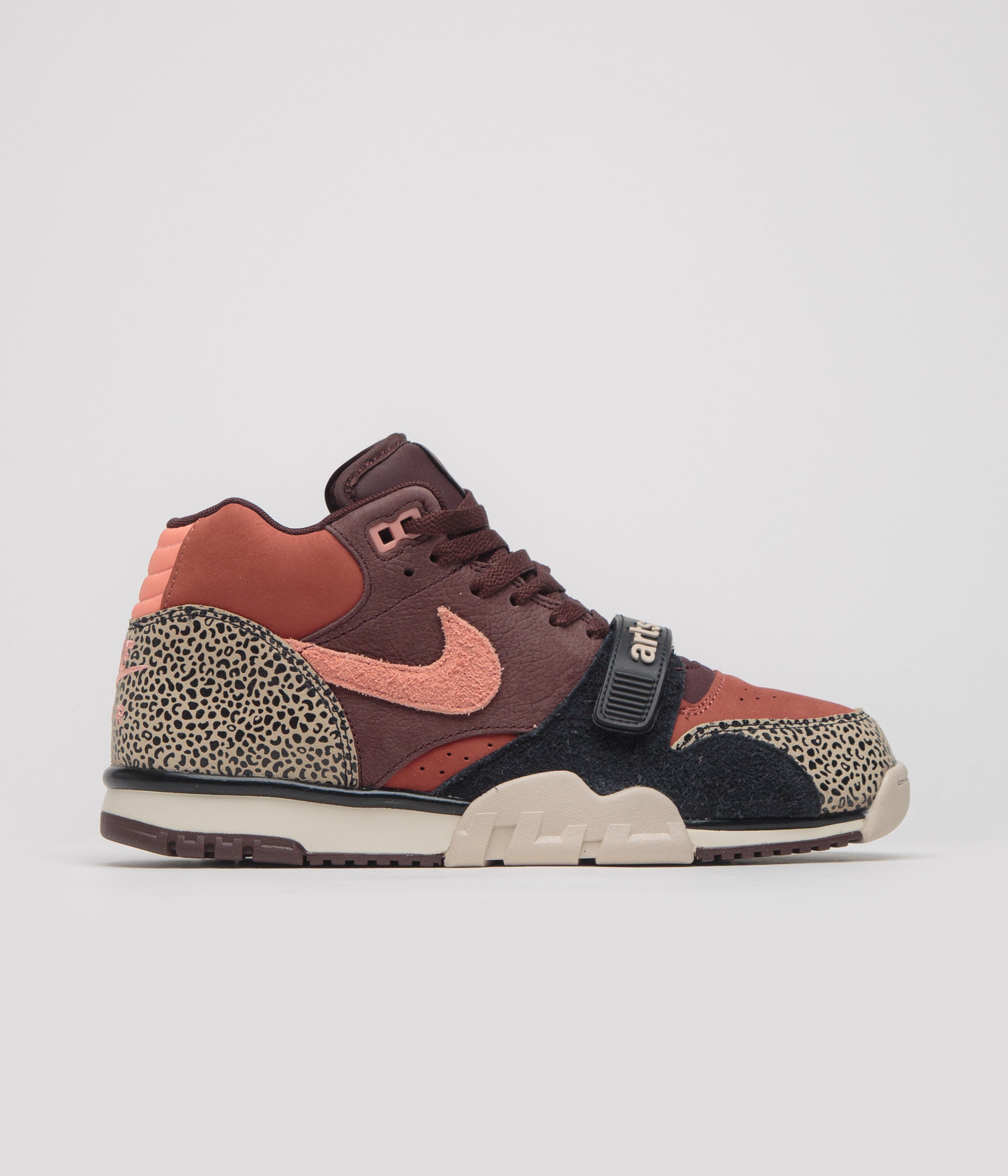 Nike SB x Arts-Rec Air Trainer 1 Shoes in Limestone and Pink Quartz and Earth - Dusty Peach