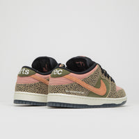 Nike SB x Arts-Rec Dunk Low Pro Shoes - Khaki / Amber Brown - Rough Green - Rust Pink thumbnail