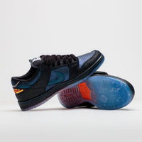 Nike SB x Bluetile Dunk Low Pro Shoes in Black and Marina and White - Campfire Orange thumbnail