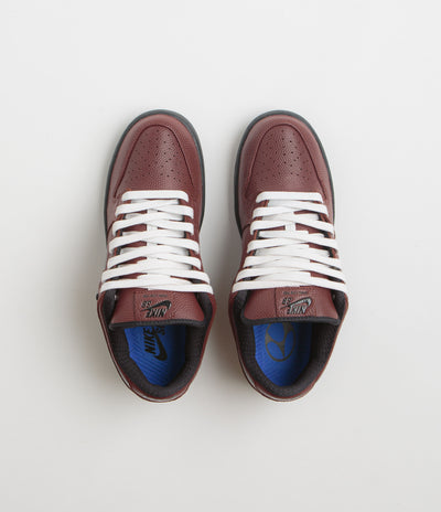 Nike SB x Limosine Skateboards Dunk Low Pro Shoes - Dark Pony / Black - Silver - White