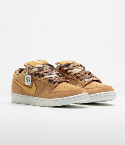 Nike SB x Note Dunk Low Pro 'Brew And Biscuits' Shoes in Flax and Honeycomb and Summit White - Sail