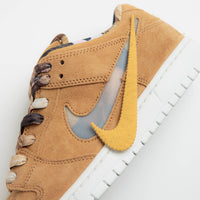 Nike SB x Note Dunk Low Pro 'Brew And Biscuits' Shoes in Flax and Honeycomb and Summit White - Sail thumbnail