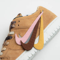 Nike SB x Note Dunk Low Pro 'Brew And Biscuits' Shoes in Flax and Honeycomb and Summit White - Sail thumbnail