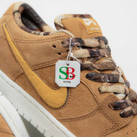 Nike SB x Note Dunk Low Pro 'Brew And Biscuits' Shoes in Flax and Honeycomb and Summit White - Sail thumbnail