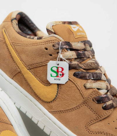 Nike SB x Note Dunk Low Pro 'Brew And Biscuits' Shoes in Flax and Honeycomb and Summit White - Sail