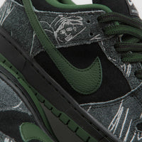 Nike SB x There Skateboards Dunk Low Shoes in Black and Gorge Green and Summit White thumbnail