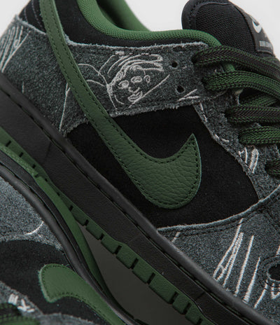 Nike SB x There Skateboards Dunk Low Shoes in Black and Gorge Green and Summit White