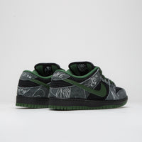 Nike SB x There Skateboards Dunk Low Shoes in Black and Gorge Green and Summit White thumbnail