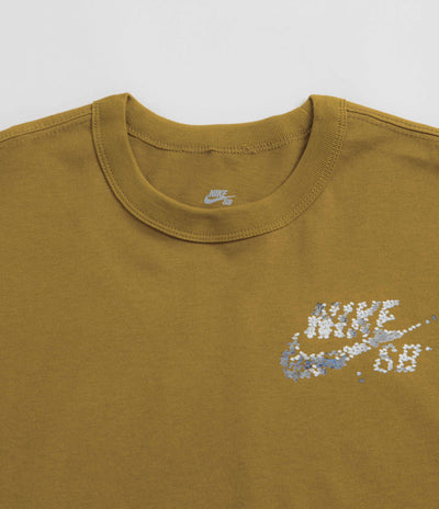 Nike SB Yuto T-Shirt in Bronzine