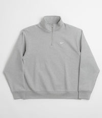 Nike Solo Swoosh 1/4 Zip Sweatshirt in Dark Grey Heather and White