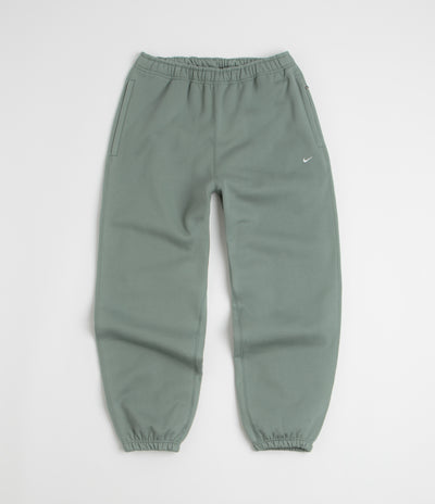 Nike Solo Swoosh Cuffed Sweatpants - Clay Green / Clay Green / White