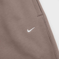 Nike Solo Swoosh Cuffed Sweatpants - Mink Brown / Mink Brown / White thumbnail
