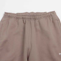 Nike Solo Swoosh Cuffed Sweatpants - Mink Brown / Mink Brown / White thumbnail