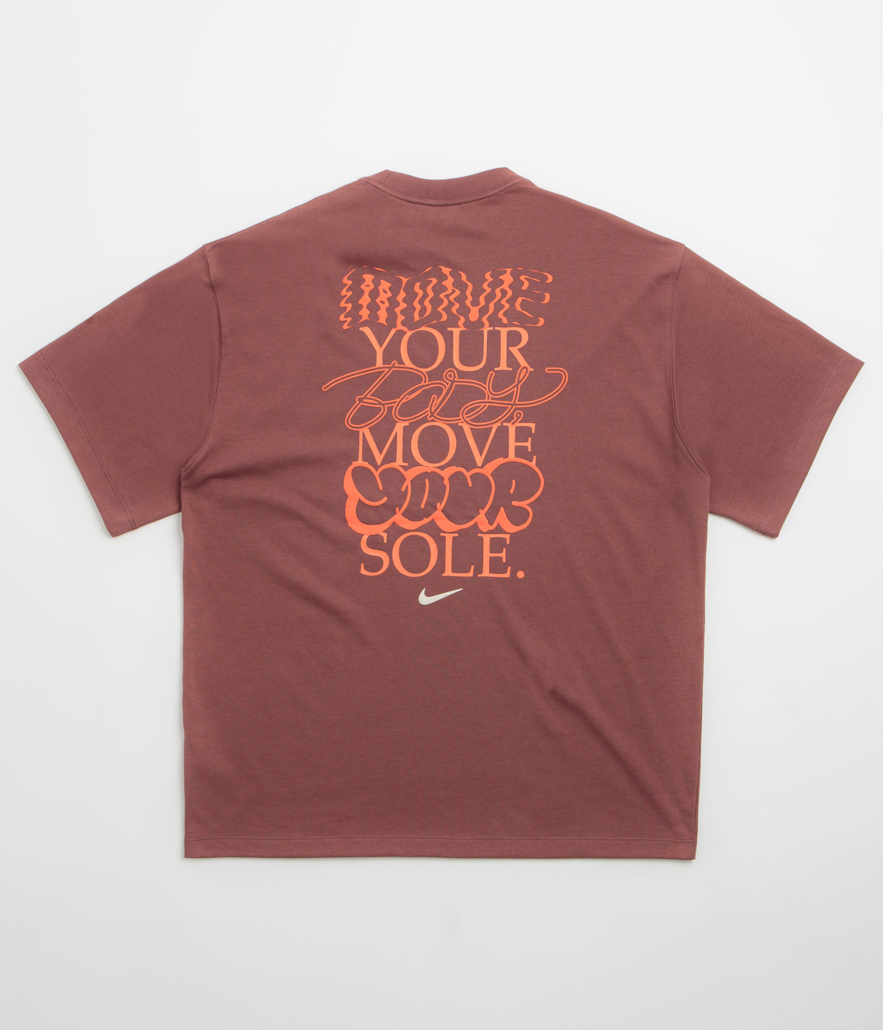Nike Solo Swoosh GPX T-Shirt in Red Sepia