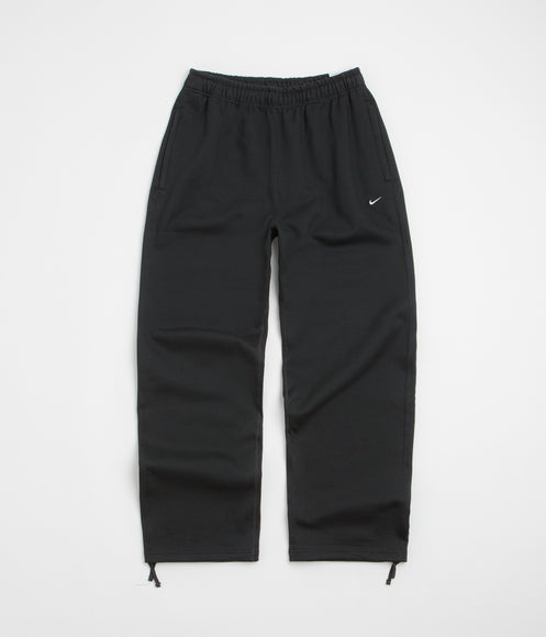 Nike Solo Swoosh Open Hem Sweatpants - Black / Black / White