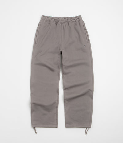Nike Solo Swoosh Open Hem Sweatpants - Cave Stone / Cave Stone / White