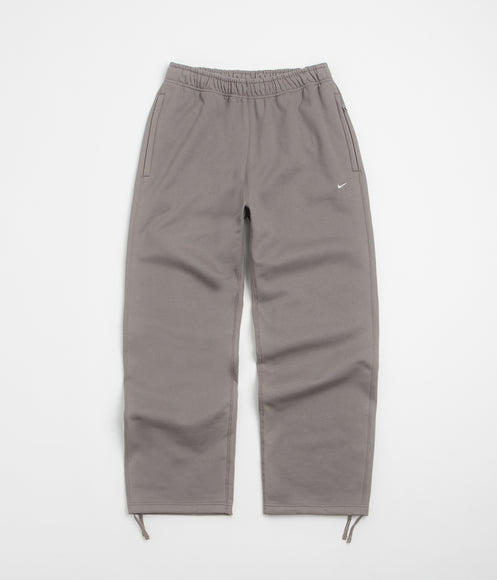 Nike Solo Swoosh Open Hem Sweatpants - Cave Stone / Cave Stone / White