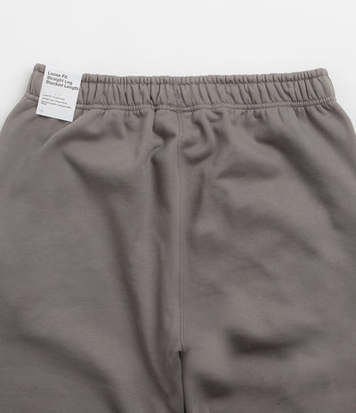 Nike Solo Swoosh Open Hem Sweatpants - Cave Stone / Cave Stone / White