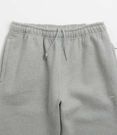 Nike Solo Swoosh Open Hem Sweatpants - Dark Grey Heather / Light Smoke Grey / White