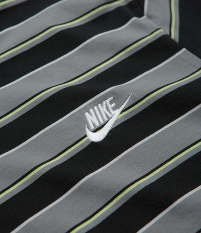 Nike Stripe Club T-Shirt in Black