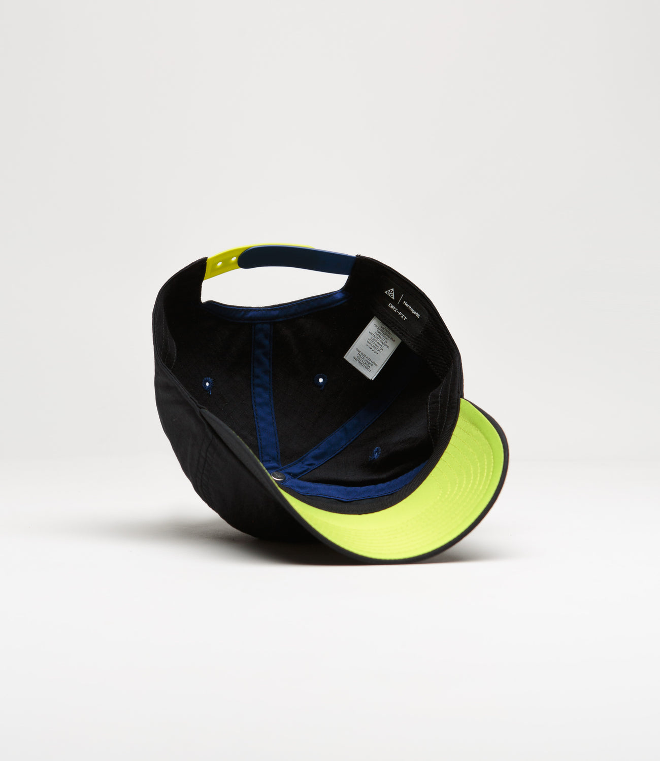 Nike acg hotsell heritage 86 cap