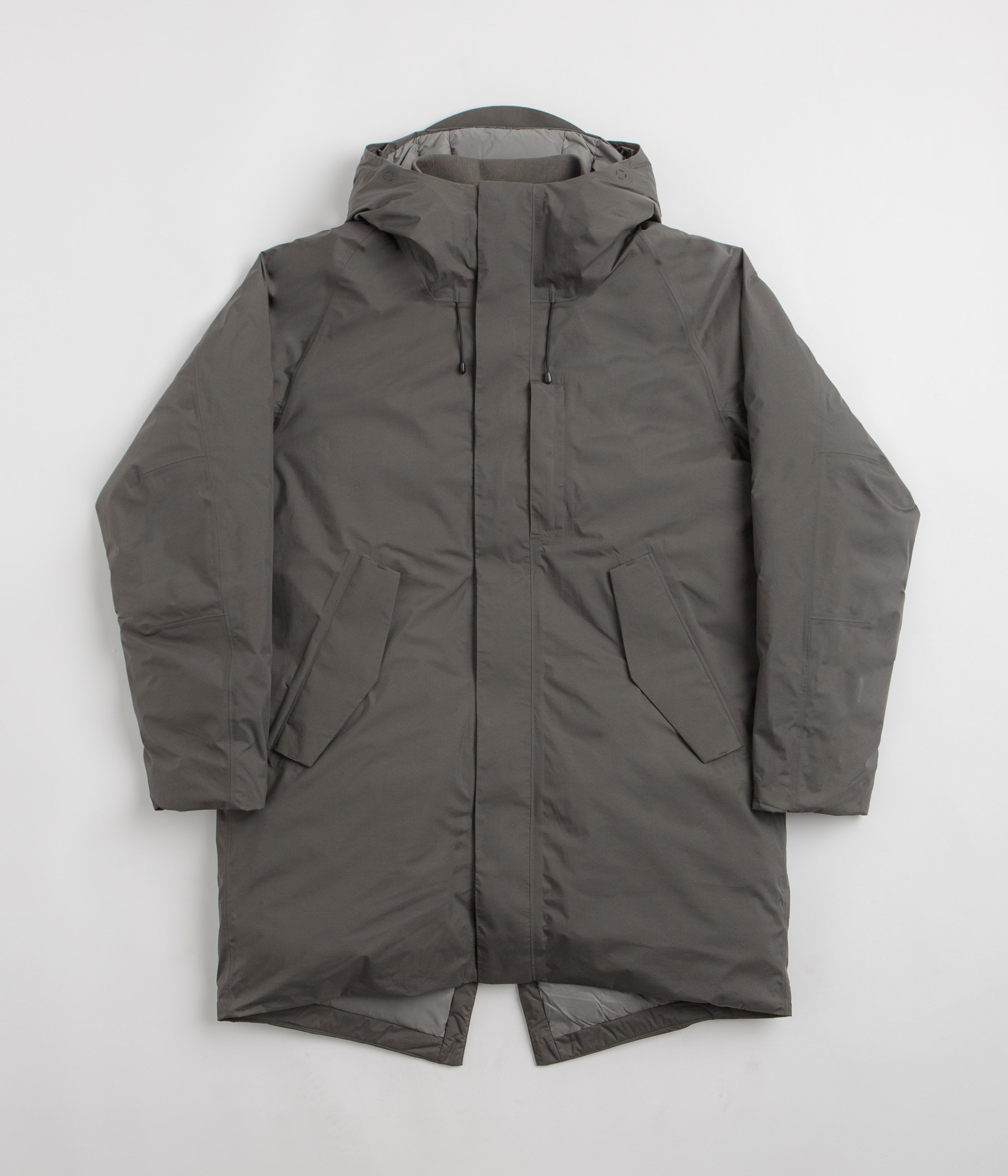 Norse Projects Rokkvi Gore-Tex Down Parka in Olive Night