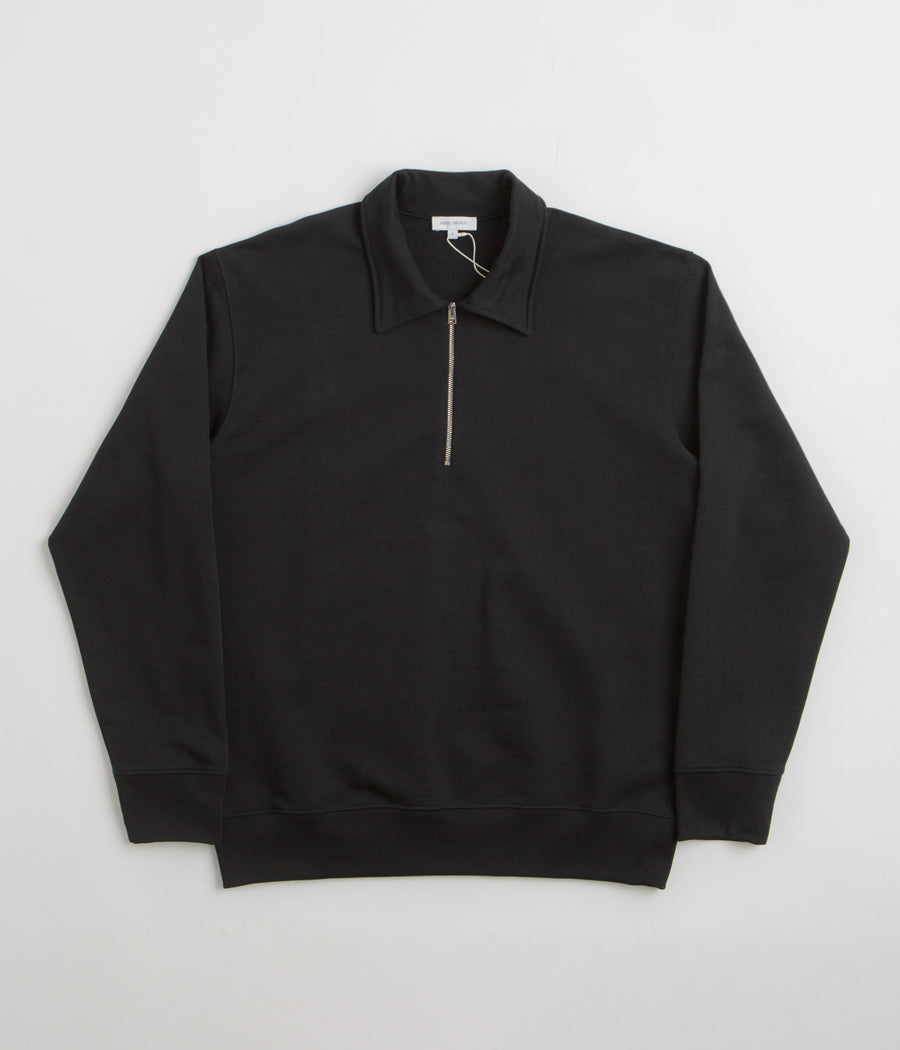 Norse Projects Standard Half Zip Sweatshirt in Black