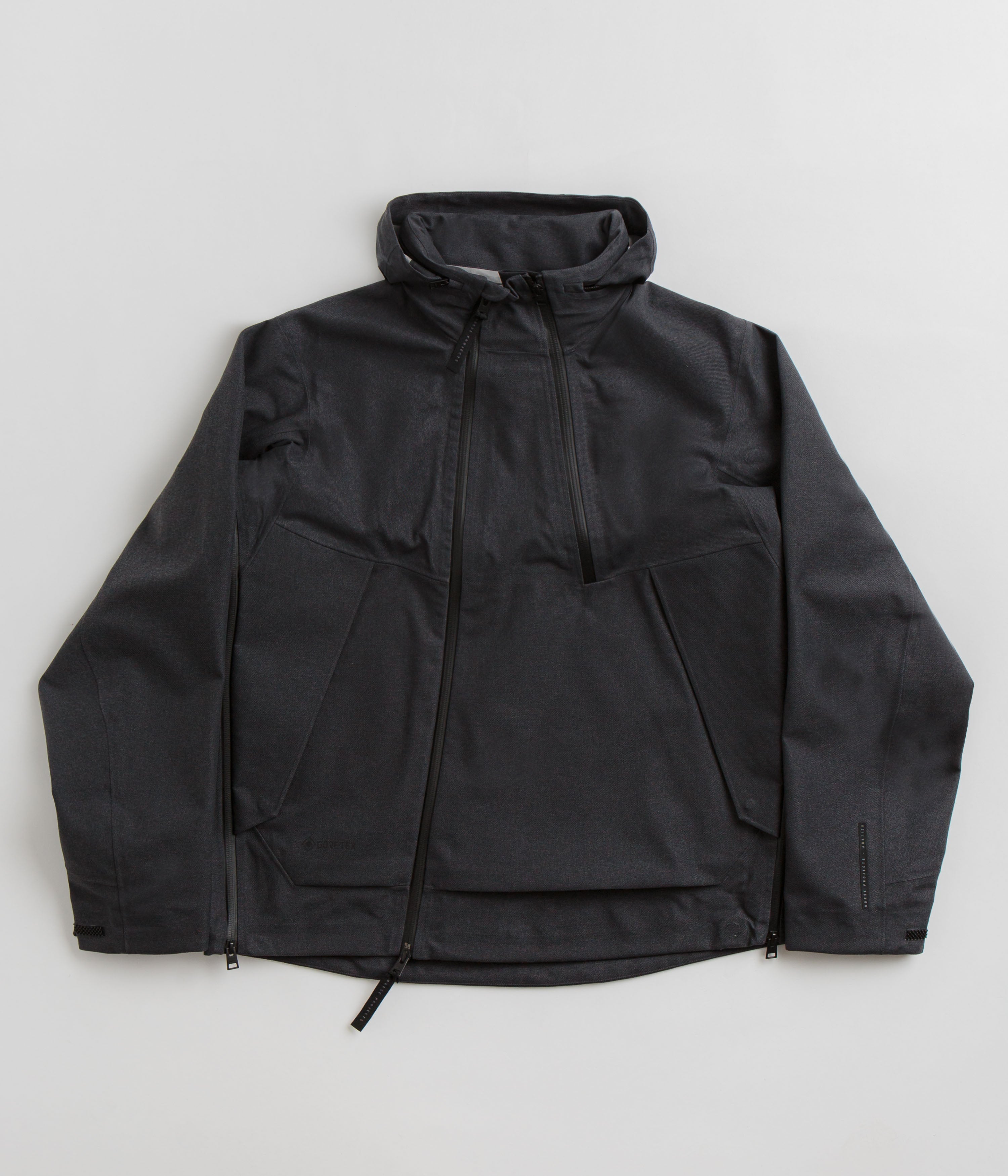 Norse Projects Textured Twill Gore-Tex 3L Stand Collar Jacket in Charcoal Grey