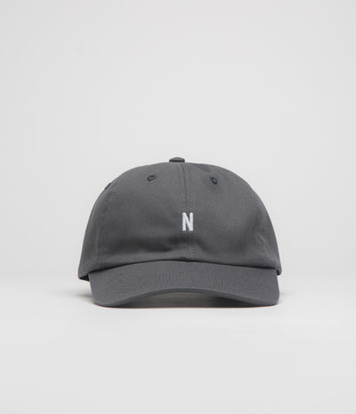 Norse Projects Twill Sports Cap in Magnet Grey