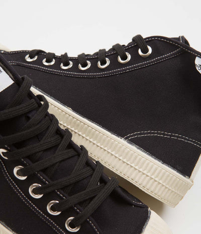 Novesta Star Dribble Contrast Stitching Shoes - 60 Black / 99 Beige / 106 Ecru