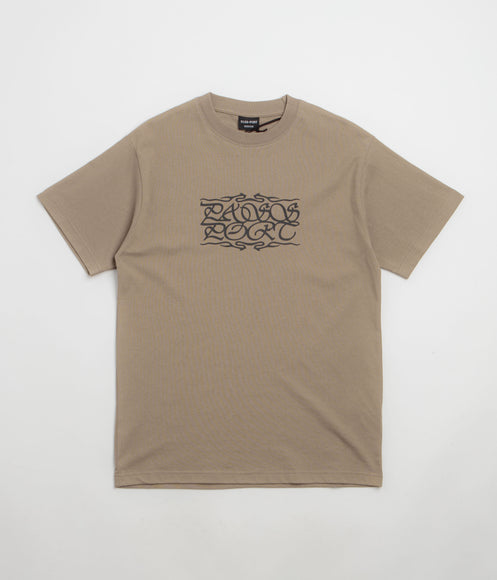 Pass Port Calligraphy T-Shirt - Khaki