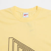 Pasteelo Flag T-Shirt in Banana thumbnail