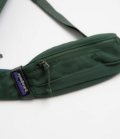 Patagonia Atom Sling 8L Bag in Cover Green