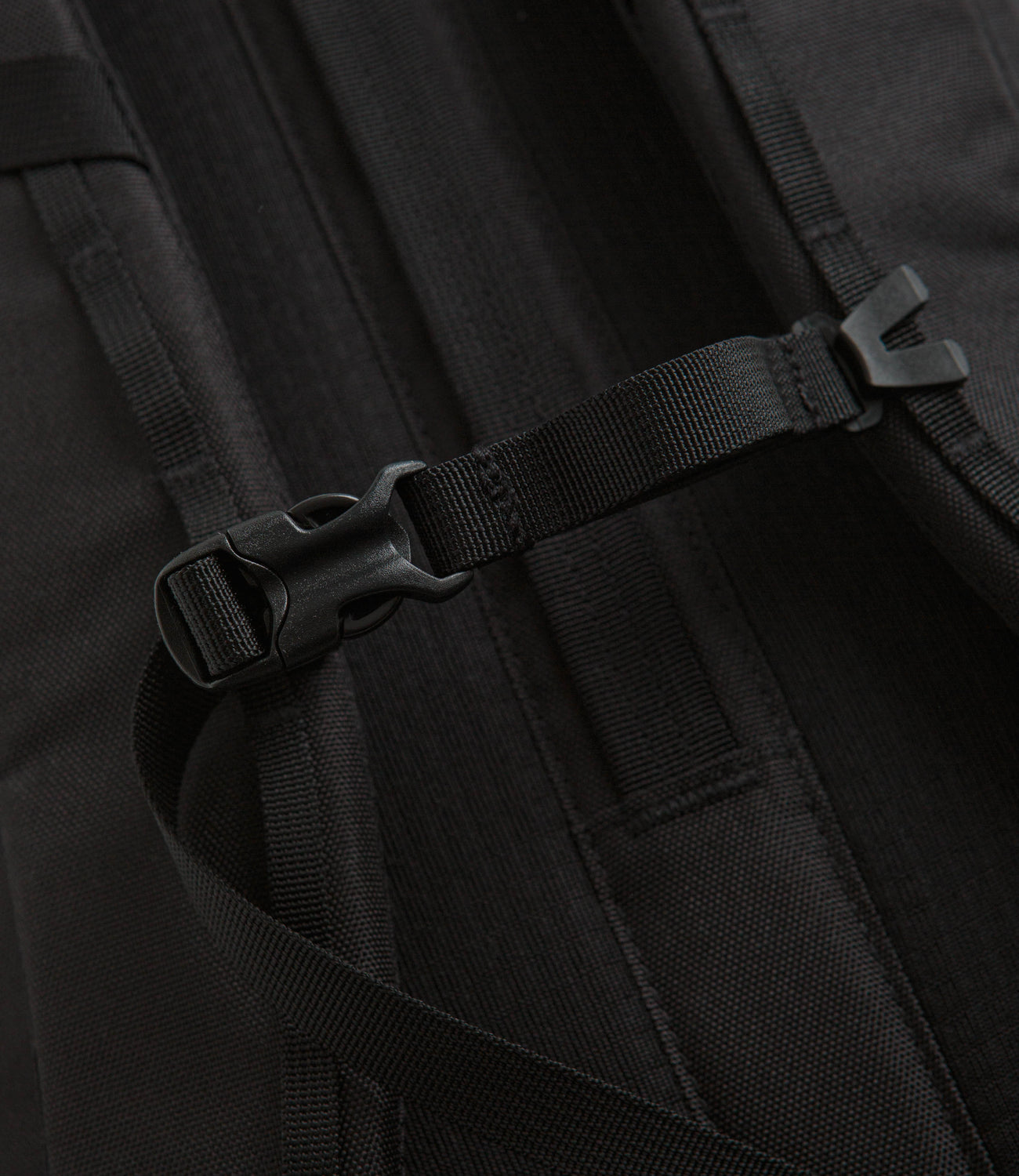 Patagonia Black Hole Backpack 25L - Black | Flatspot