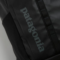 Patagonia Black Hole Backpack 25L - Black / Black thumbnail