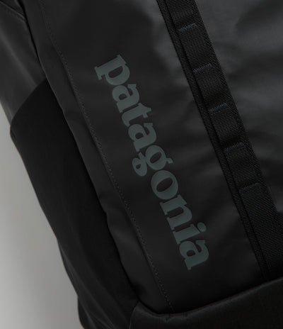 Patagonia Black Hole Backpack 25L - Black / Black
