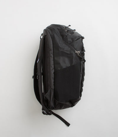north face black hole backpack The Borealis Commuter Laptop - Water Repellent, Laptop Sleeve, Large Main Compartment, TNF U Borealis Patch/TNF White, One Size or hitting the trails for some outdoor activities The North Face Base Camp