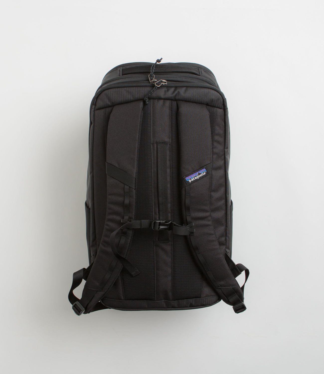 Patagonia Black Hole Backpack 32L - Black | flatspot Patagonia Black Hole Backpack 32L - Black | flatspot