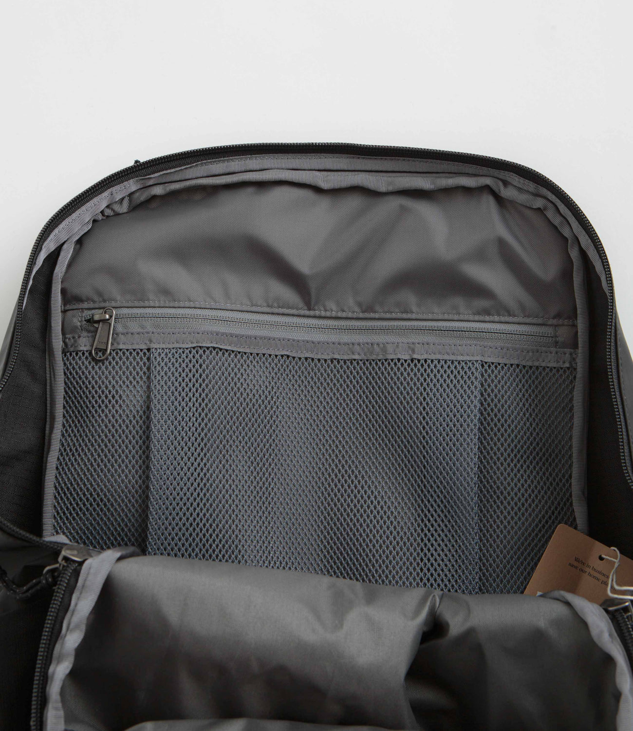 Patagonia Black Hole Backpack 32L - Black Patagonia Black Hole Backpack 32L - Black